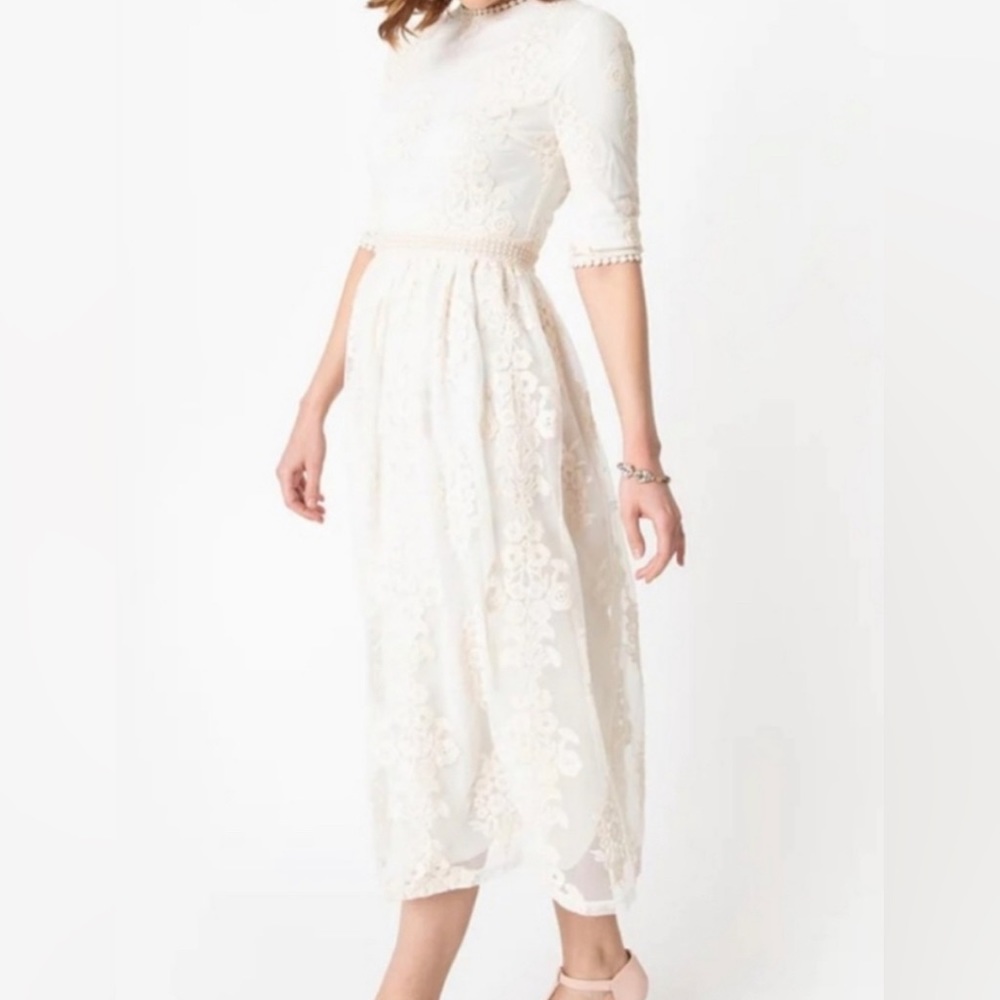 Hidden Alley Wedding Dress - Tea Length Off-White/Cream with Sleeves
